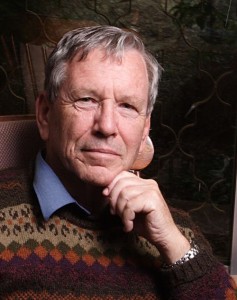 Amos Oz