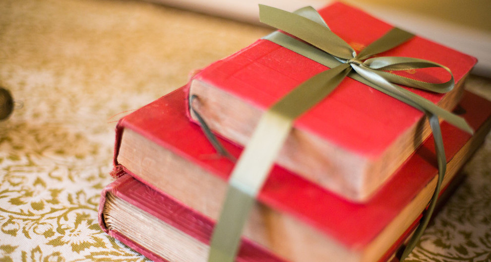 How the Book Business Invented Modern Gift-Giving ‹ Literary Hub