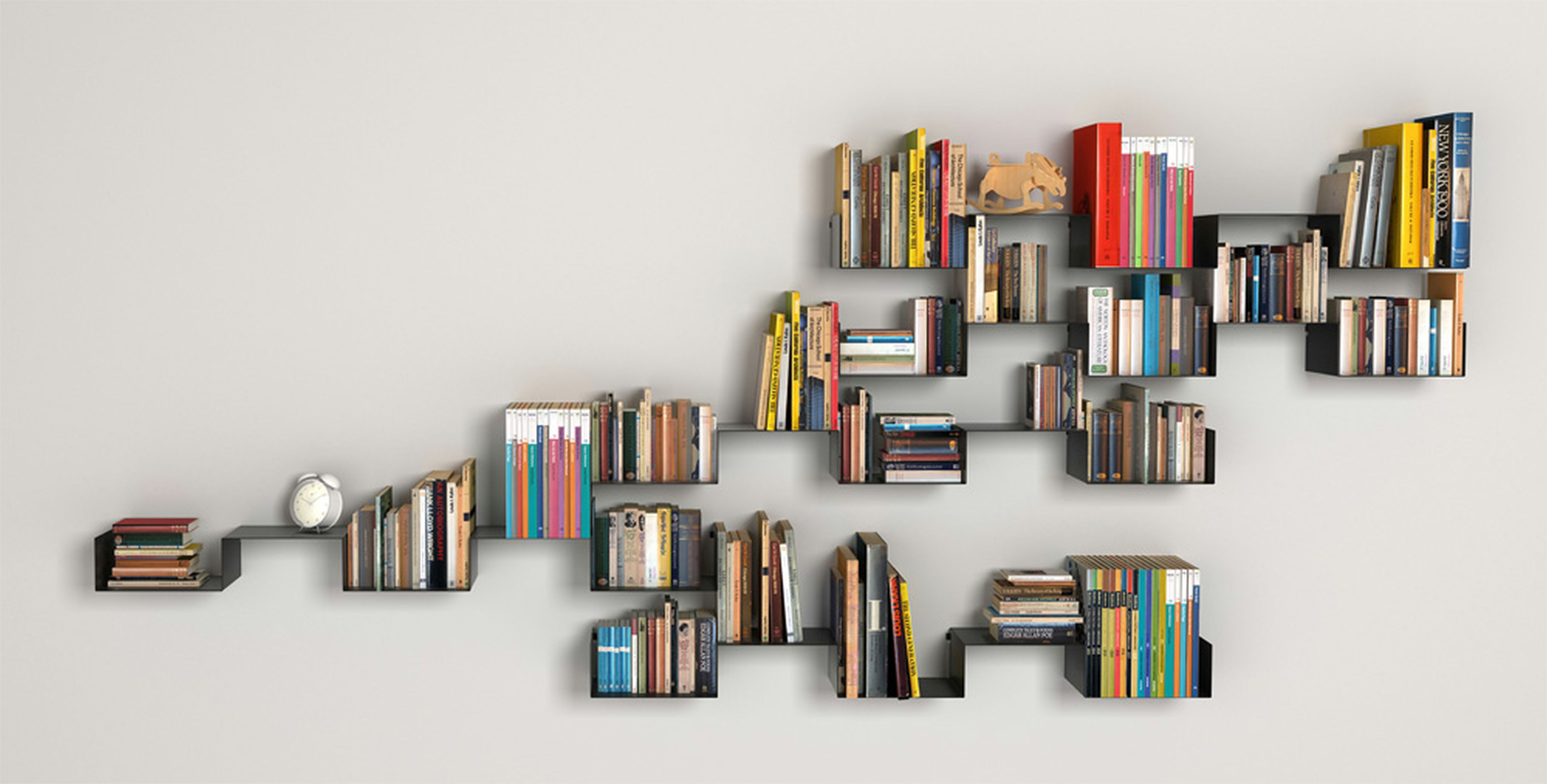 How to Organize Your Bookshelves, According to Interior Designers