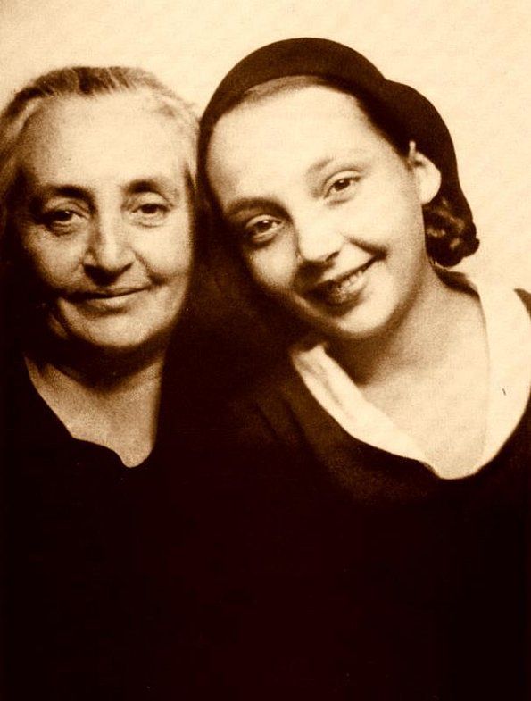 Marguerite Duras with her mother