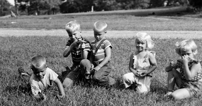 BREAKING: David Lynch Has Thoughts on the Dark Side of Fifties Suburbia ‹ Literary Hub