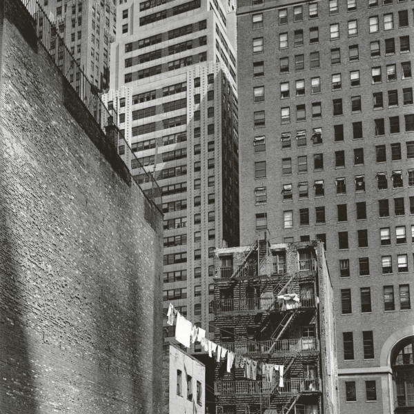 New York City In The 1930s As Seen Through The Lens Of Berenice Abbott ‹ Literary Hub