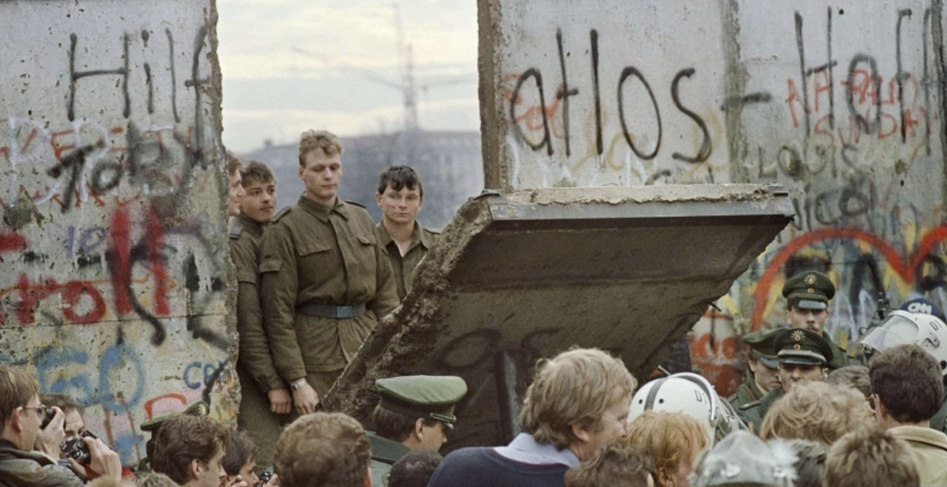 Toppled: The Accidental Opening of the Berlin Wall ‹ Literary Hub