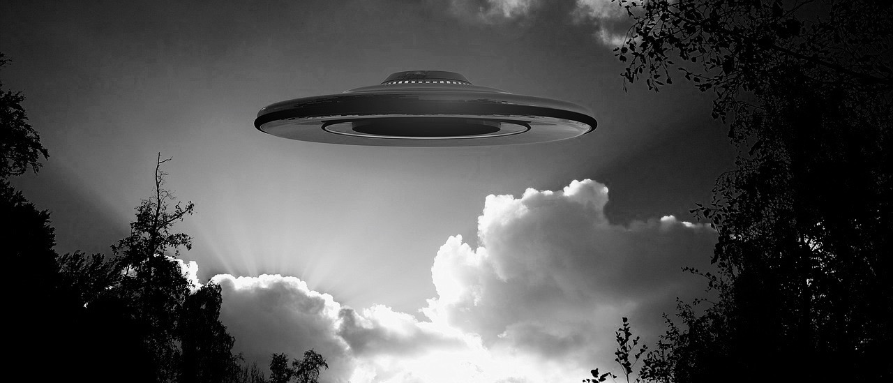 I Was Abducted By Aliens - Kim Carlsberg Narrates Her Alien Abduction Experience