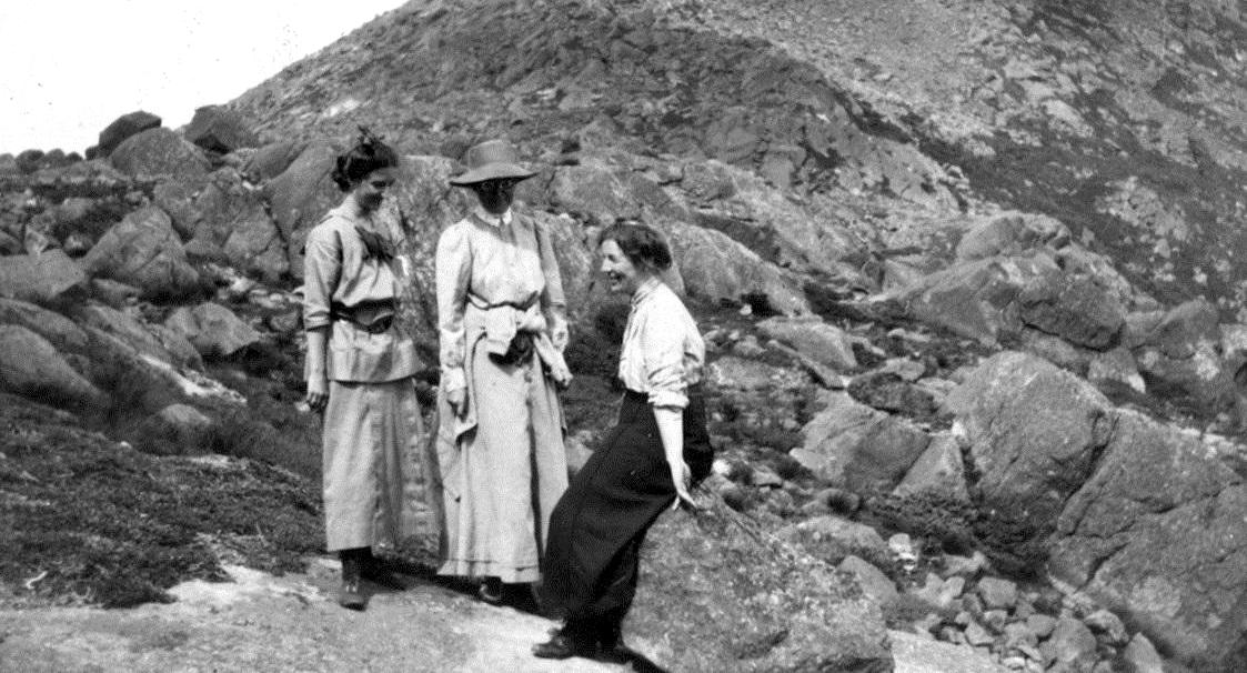 On the Early Women Pioneers of Trail Hiking ‹ Literary Hub