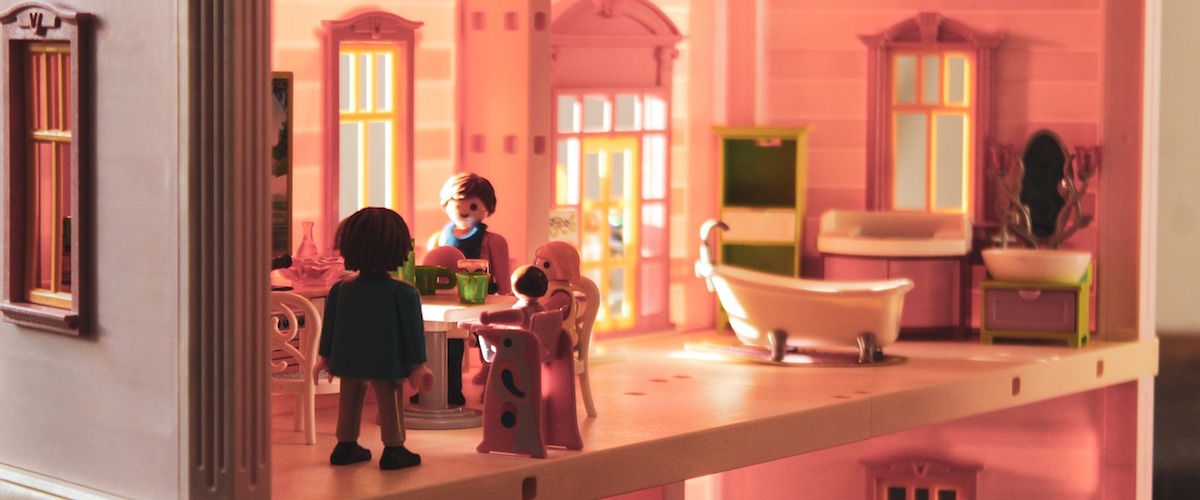 The History of Dollhouses - The Atlantic