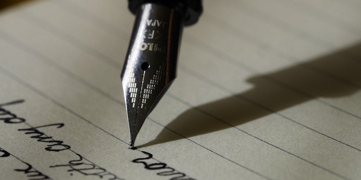 How Fiction Writers Can Pen Strong Opening Lines — Well-Storied.