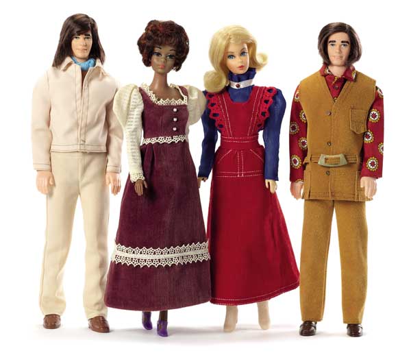 BARBIE.35-Barbie-Wore-Long-Dresses-Ken-Wore-Leisure-Suits