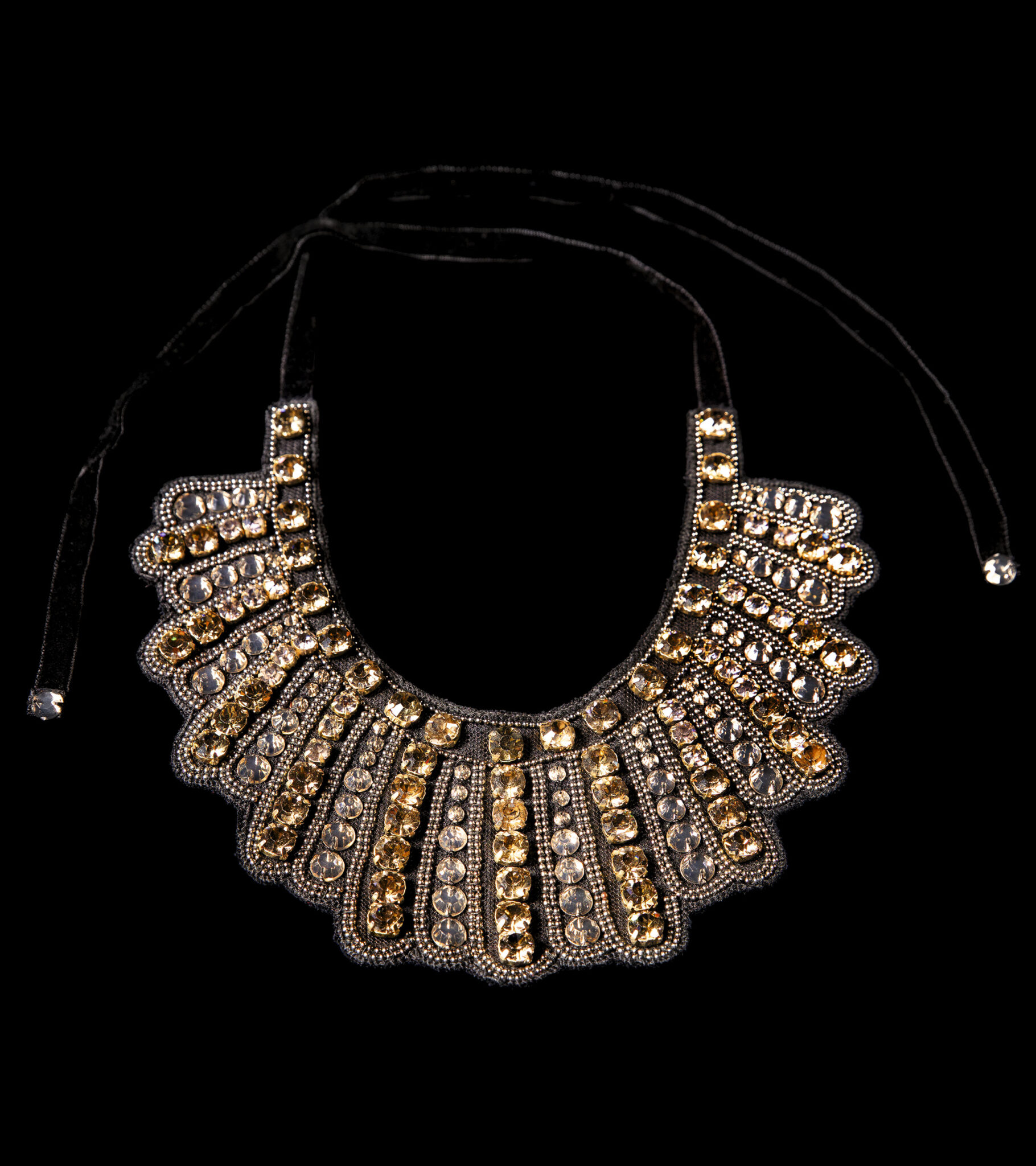 Literary Hub » Dissenting in Style: How Ruth Bader Ginsburg’s Collars ...