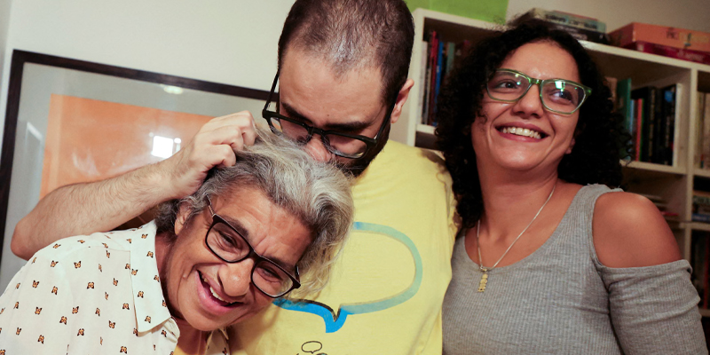 Writer and activist Alaa Abd El-Fattah has been pardoned and freed from prison.