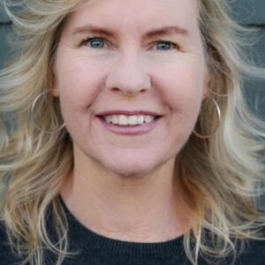 Susan Straight on Chronicling the Impact of COVID-19 in Fiction