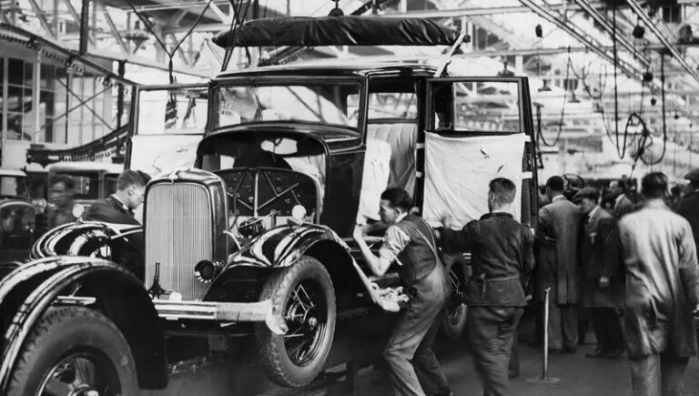 How Fordism and Fascism Gave Birth to Modern Car Culture