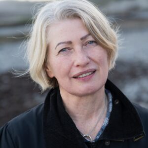 Belinda Bauer ‹ CrimeReads