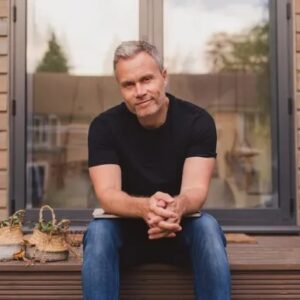 Thomas R. Weaver ‹ CrimeReads