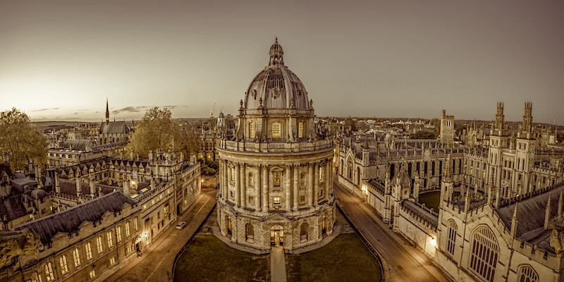 6 Classic and Contemporary Mysteries Set at Oxford University